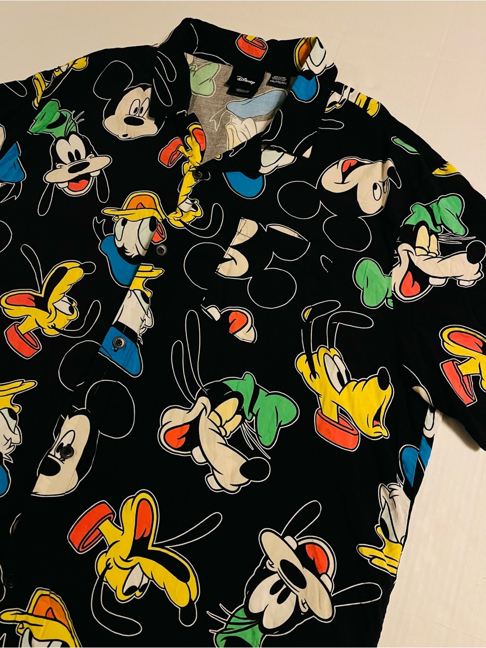 NEW Disney Hawaiian All Over Character Button Shirt 2XL Mickey Donald Goofy NWOT